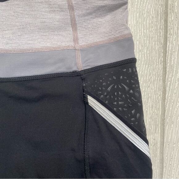 Lululemon Women's Black & Gray Stripe Run A Marathon Crop Leggings Size 6 - Picture 5 of 12